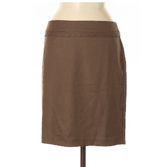 NWOT Ann Taylor Loft Scalloped Pencil Brown Tan Pencil Skirt size 0 - Picture 1 of 9